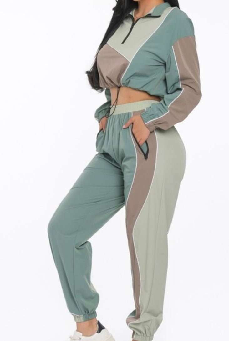 Sage windbreaker - TASTEYBOUTIQUEApparel & Accessories